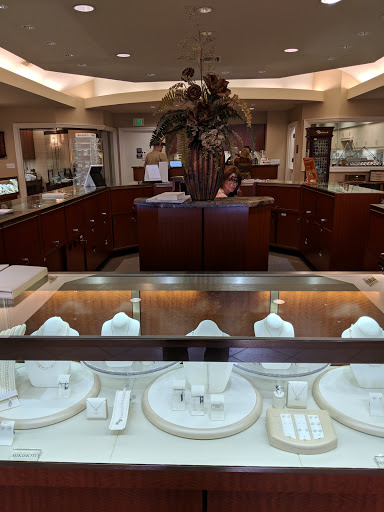 Jewelry Store «Pav & Broome Fine Jewelry», reviews and photos, 1912 25th Ave, Gulfport, MS 39501, USA