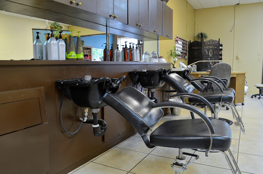 Hair Salon «Hello Gorgeous Hair Salon», reviews and photos, 48 SE Magnolia Exd, Ocala, FL 34471, USA