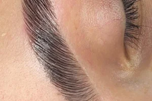 Lore Brows & Beauty image