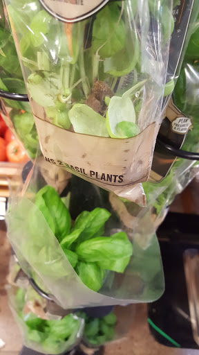 Grocery Store «Fred Meyer», reviews and photos, 12221 120th Ave NE, Kirkland, WA 98034, USA