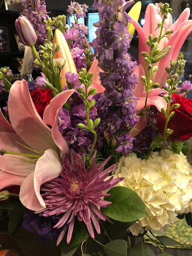 Florist «Westgate Flower & Plant Shop», reviews and photos, 841 S Oak Park Ave, Oak Park, IL 60304, USA