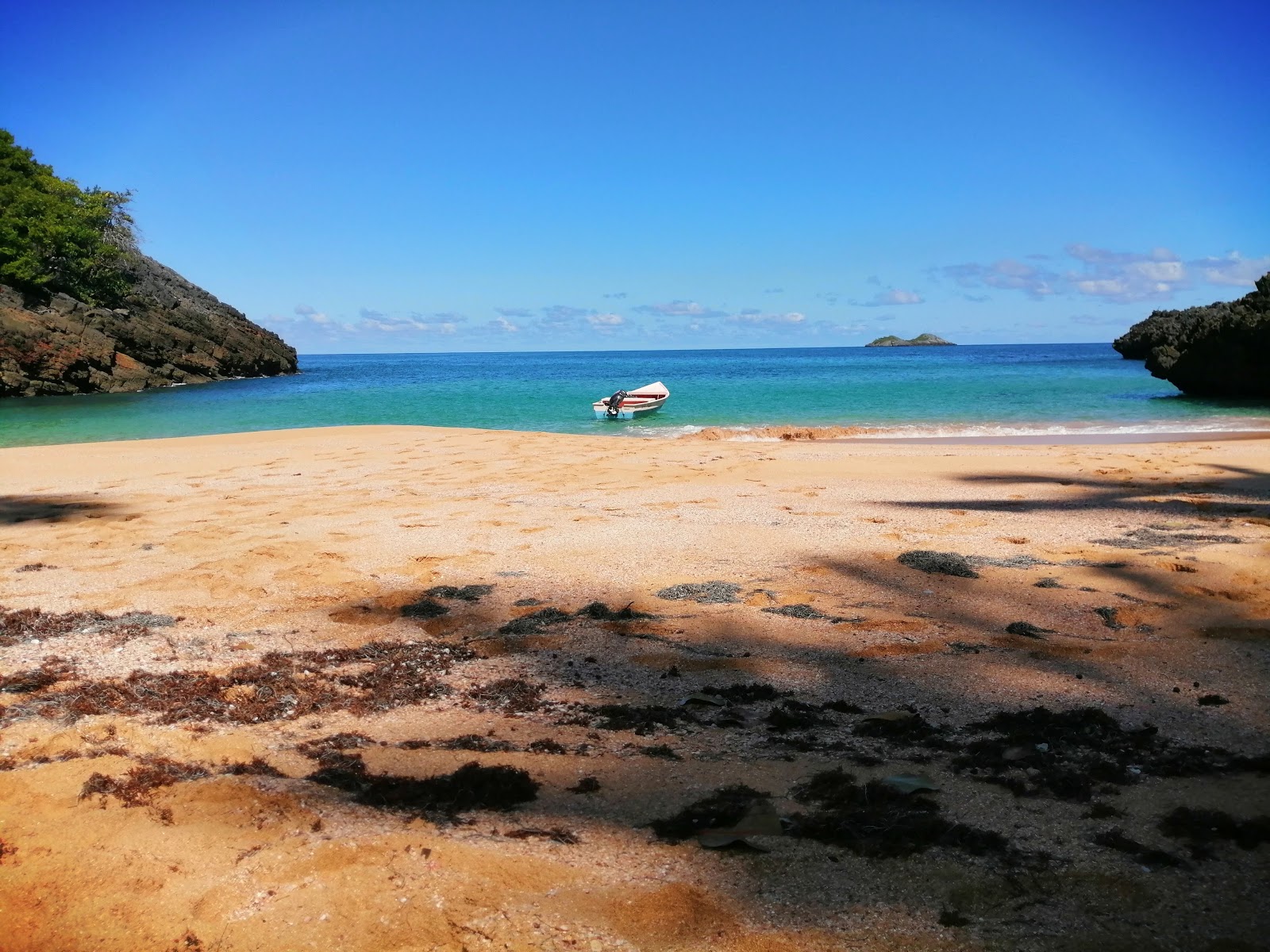 Foto de Playa Onda Samana con muy limpio nivel de limpieza