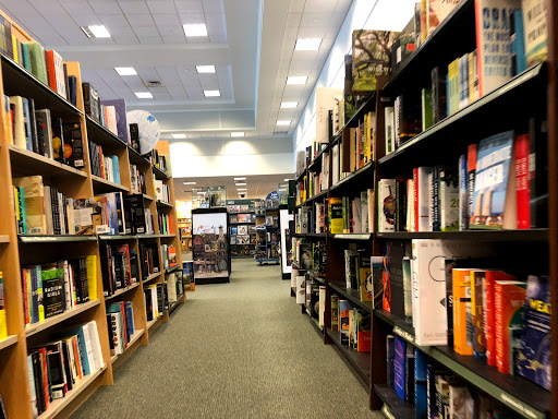 Book Store «Barnes & Noble», reviews and photos, 58 S 32nd St, Camp Hill, PA 17011, USA