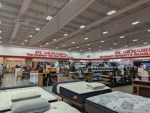 Appliance Store «P.C. Richard & Son», reviews and photos, 701 Sunrise Hwy, Bellmore, NY 11710, USA