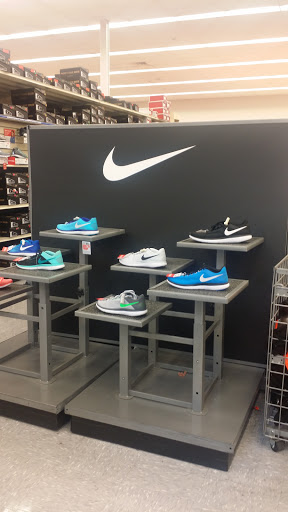 Sporting Goods Store «Academy Sports + Outdoors», reviews and photos, 210 N New Rd, Waco, TX 76710, USA