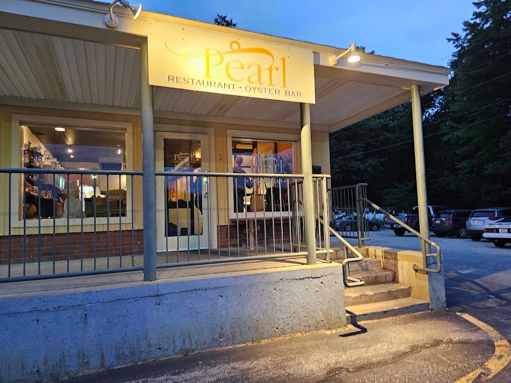 Pearl Restaurant & Oyster Bar 03458