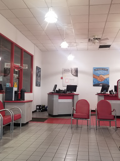 Tire Shop «Discount Tire Store - Clackamas, OR», reviews and photos, 8380 SE Sunnyside Rd, Clackamas, OR 97015, USA