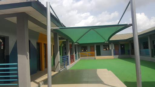 Kingdom Kids International School, Kiddies Garden, Ayedun Community, off Osogbo Ogbomoso Road, Egbedore LGA, Okinni, Osogbo, Nigeria, Beauty Salon, state Ondo