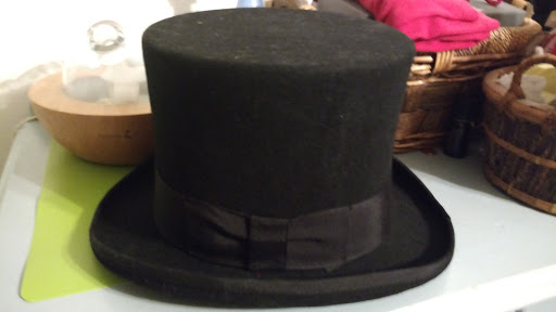 Consignment Shop «The Garment Exchange, Resale Consignment Store», reviews and photos, 15062 San Pedro Ave, San Antonio, TX 78232, USA