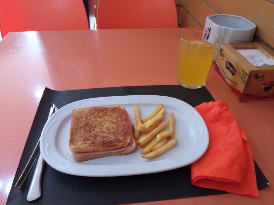 Pizzeria Cafeteria Aritxa