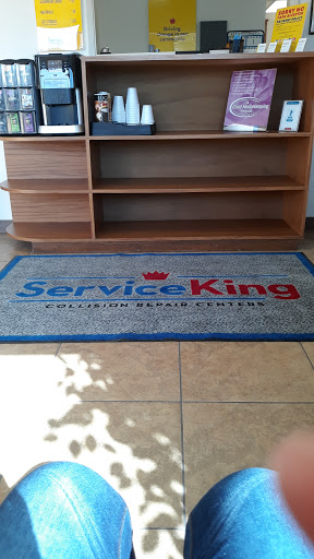 Auto Body Shop «Service King Collision Repair of Sacramento», reviews and photos, 1101 N D St, Sacramento, CA 95811, USA
