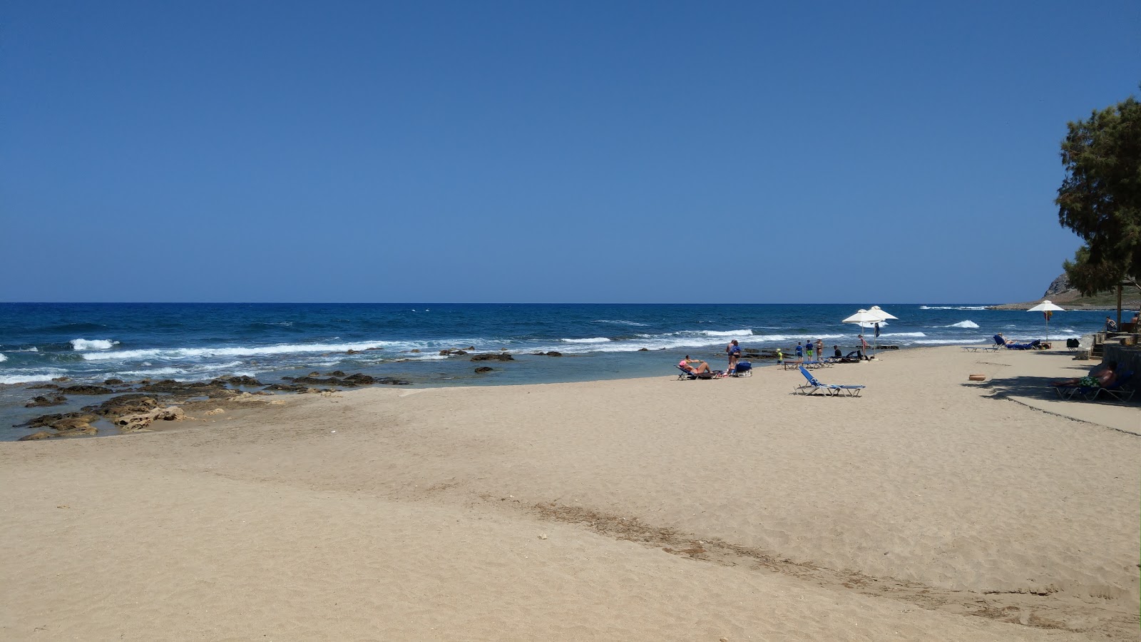 Spiliada beach'in fotoğrafı biraz temiz temizlik seviyesi ile