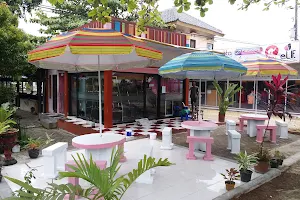 Rumah Makan Alang Alang image