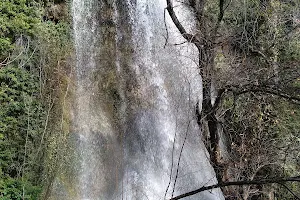 Cascada de Fuentetoba image