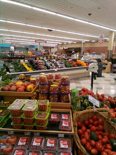 Supermarket «Big Y», reviews and photos, 441 N Main St, East Longmeadow, MA 01028, USA