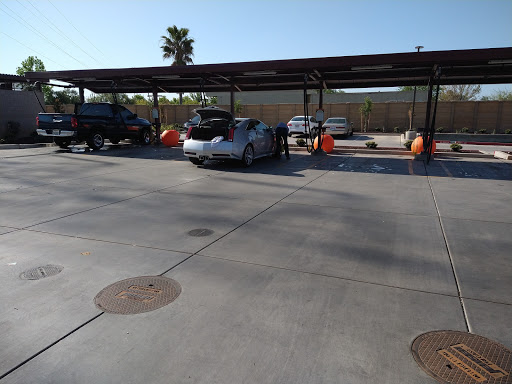 Quick Quack Car Wash en Elk Grove