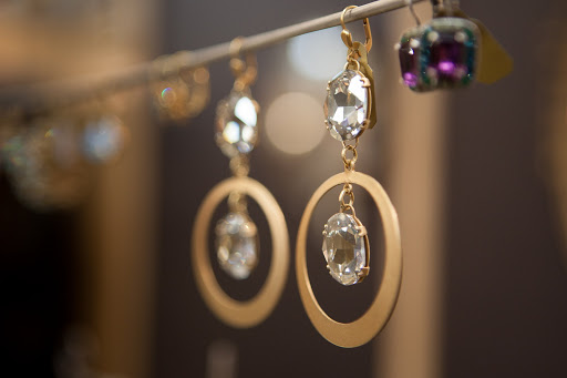 Jewelry Store «Holly Yashi», reviews and photos, 1300 9th St, Arcata, CA 95521, USA