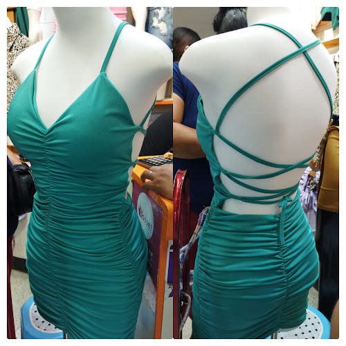 Sexy & Coqueta Moda Femenina. ( Av. Las palmeras 3872) L.O