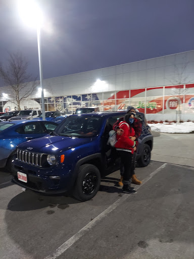 Car Dealer «Stew Hansen Dodge Ram Chrysler Jeep», reviews and photos, 12103 Hickman Rd, Des Moines, IA 50323, USA