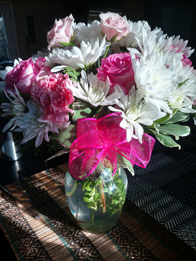 Florist «Flowers By Donna», reviews and photos, 11700 SW Hall Blvd, Tigard, OR 97223, USA