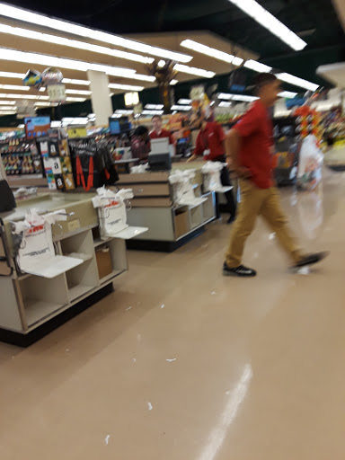 Grocery Store «ACME Markets», reviews and photos, 124 Morton Ave, Folsom, PA 19033, USA