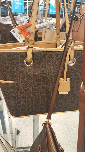 Shopping Mall «Hastings Village», reviews and photos, E Foothill Blvd, Pasadena, CA 91107, USA