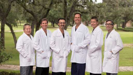 Plastic surgeons in breast augmentation in San Antonio