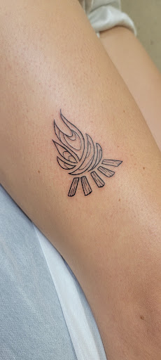 Explore vitiligo tattoo ideas, creative tattoo ideas in Carbondale, available at Bonedale Tattoo