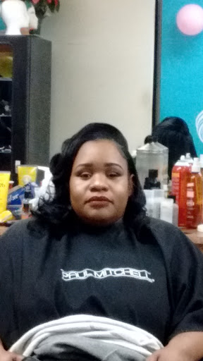 Hair Salon «Miracles Beauty Salon», reviews and photos, 7111 Allentown Rd #103, Fort Washington, MD 20744, USA