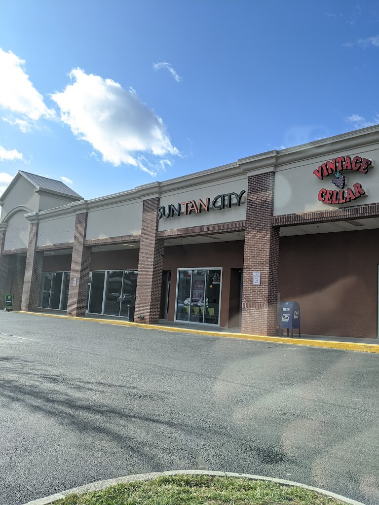 Sun Tan City 24060