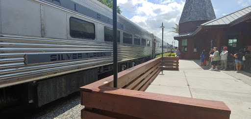 Tourist Attraction «Jones Brothers Air & Seaplane Adventures», reviews and photos, 150 E Ruby St, Tavares, FL 32778, USA