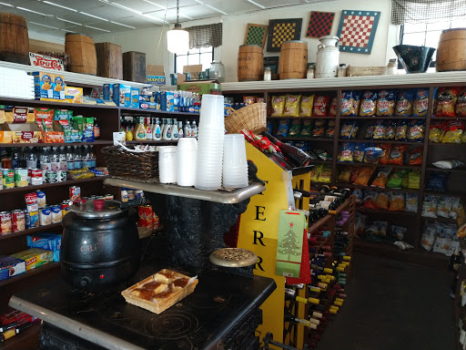 Grocery Store «Granville Country Store», reviews and photos, 11 Granby Rd, Granville, MA 01034, USA