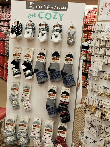 Shoe Store «Famous Footwear», reviews and photos, 32 Main Ave, Clifton, NJ 07014, USA