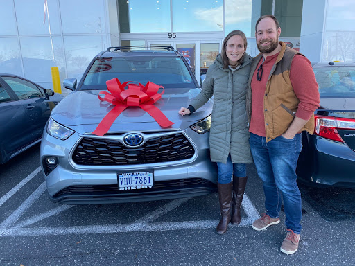 Toyota Dealer «Sheehy Toyota of Stafford», reviews and photos, 95 Garrisonville Rd, Stafford, VA 22554, USA