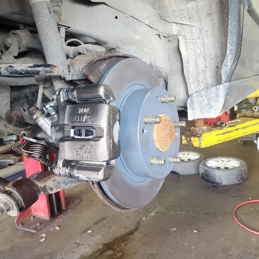 Auto Repair Shop «Tuffy Tire & Auto Service Center», reviews and photos, 2131 Stringtown Rd, Grove City, OH 43123, USA