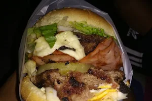 Hamburguesas al Carbon "Las Mejores" image