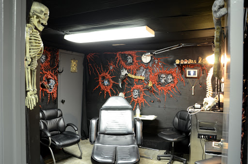 Explore cardinal tattoo ideas, creative tattoo ideas in Idaho Falls, available at Spiders Web