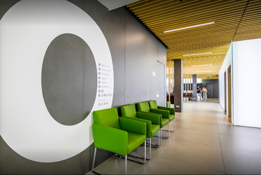 IQS Institut Quirúrgic Spanò -- Dr. Caiazzo en Barcelona, Barcelona