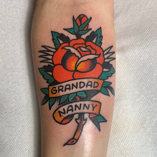 Tattoo Shop «Smith Street Tattoo Parlour», reviews and photos, 411 Smith St, Brooklyn, NY 11231, USA