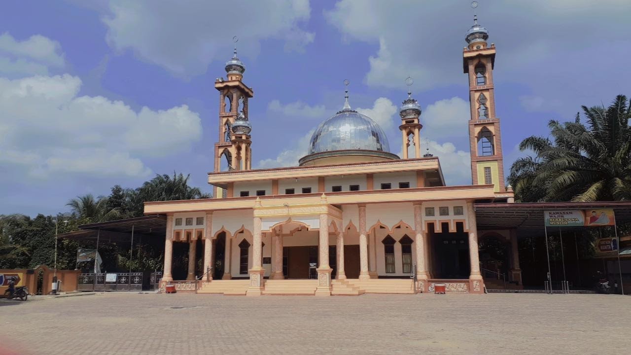 Gambar Masjid Thursina