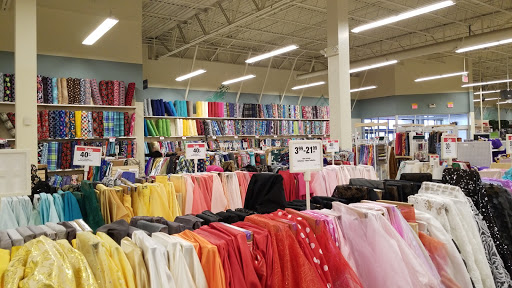 Fabric Store «Jo-Ann Fabrics and Crafts», reviews and photos, 1739 Beam Ave, Maplewood, MN 55109, USA