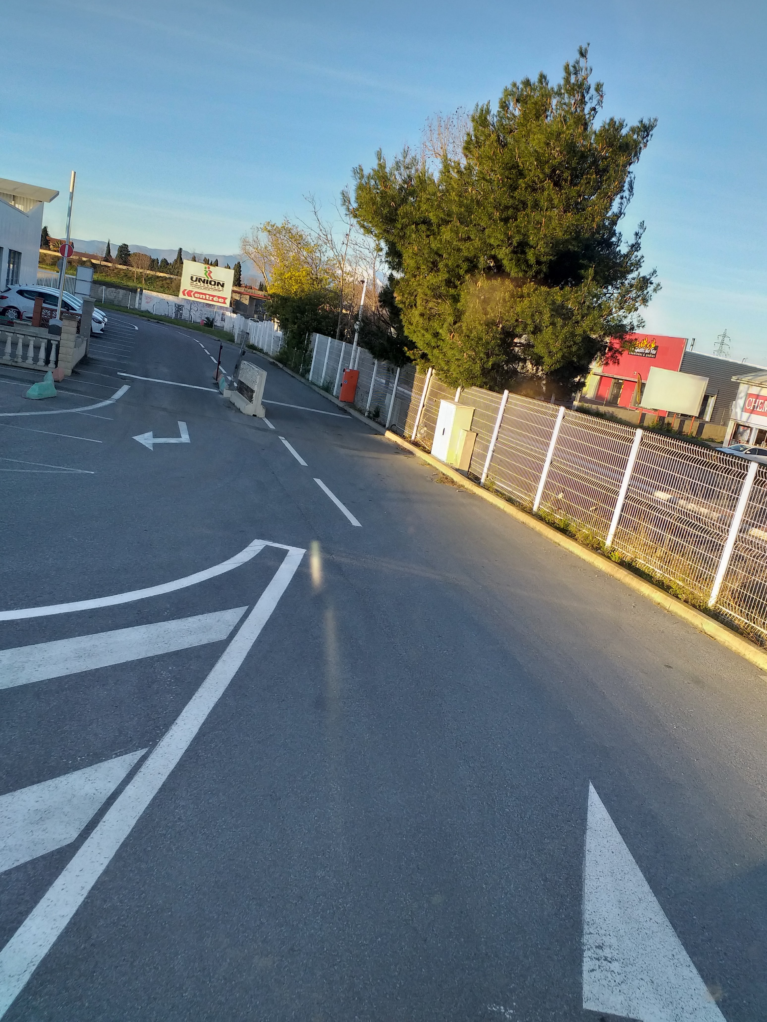 Photo n° 3 de l'avis de Ilyes.z fait le 12/02/2019 à 14:42