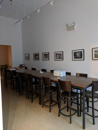 Wine Store «Perman Wine Selections», reviews and photos, 802 W Washington Blvd, Chicago, IL 60607, USA