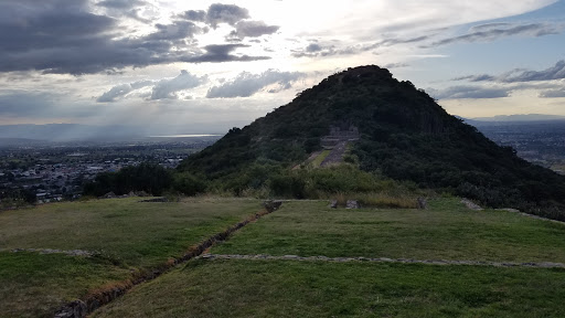 Zona Arqueológica Tetzcotzinco