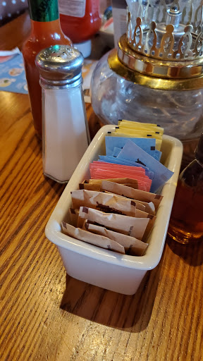 American Restaurant «Cracker Barrel Old Country Store», reviews and photos, 2697 Highwood Blvd, Smyrna, TN 37167, USA