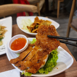 Photo n°153 de CHEZ HAKI à Paris ()