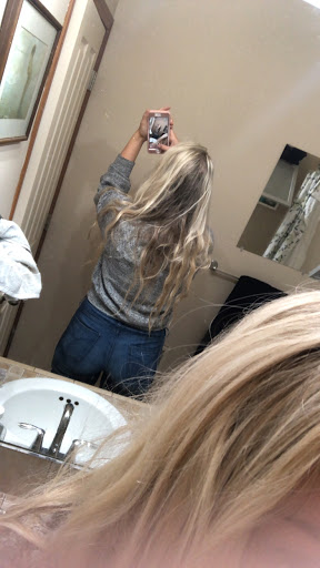 Hair Salon «Hair Candy Salon & Spa», reviews and photos, 8428 SE Sunnyside Rd, Clackamas, OR 97015, USA