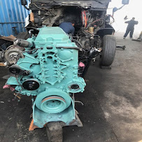 Heavy Duty Truck Repair - Photo 4 - Car repair in Jersey City, NJ, Jersey City