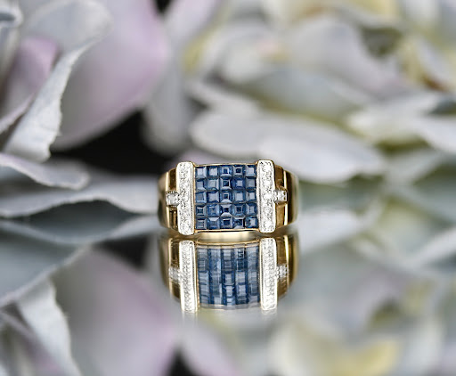 Pawn Shop «Hilltop Pawn Shop», reviews and photos, 1721 Laskin Rd, Virginia Beach, VA 23454, USA