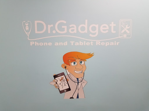 Mobile Phone Repair Shop «Dr. Gadget Phone and Tablet Repair - Oswego», reviews and photos, 2761 US-34, Oswego, IL 60543, USA